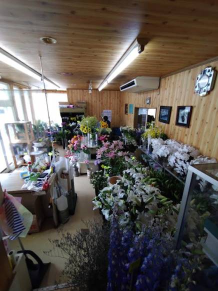「すずき」　（北海道川上郡標茶町）の花屋店舗写真2